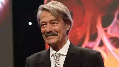 Coşkun Sabah'tan Kadir İnanır'a Sürpriz Ziyaret: Yeşilçam Ustasının Son Hali