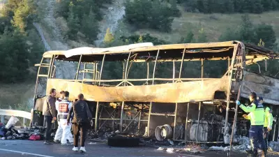 Denizli'deki Otobüs Faciasında 8 Kişi Hayatını Kaybetti, 33 Yaralı