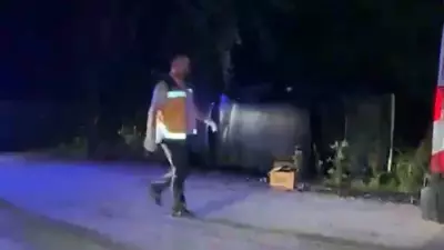 Düzce'de Otomobil Yan Yattı: 5 Yaralı Hastaneye Kaldırıldı
