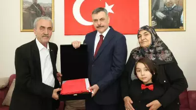 İçişleri Bakanı Çiftçi, Konya'da Şehit Ailesini Ziyaret Etti