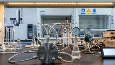 Çinli bilim insanlarından hidrojen depolamada devrim: Gaz-katı pil geliştirildi