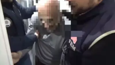 Kilis'te FETÖ operasyonu: 8 yıl 9 ay hapis cezasıyla aranan şahıs gizli bölmede yakalandı