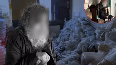 Kocaeli'de kamyon dolusu çöp çıkan evde yaşlı adam bitkin bulundu
