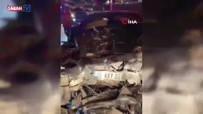 Kocaeli'de Zincirleme Kaza: 4 Araç Birbirine Girdi, 3 Yaralı