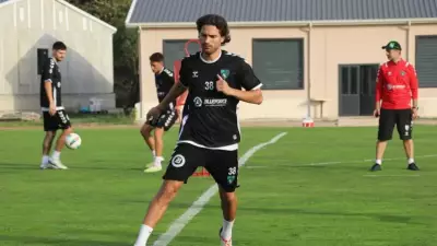 Kocaelispor, Ahmet Sağat'ın Sözleşmesini Karşılıklı Feshetti