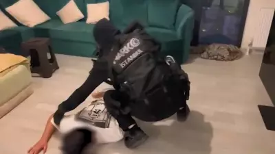Kırmızı Bültenle Aranan Uluslararası Suç Örgütü Lideri İstanbul'da Yakalandı