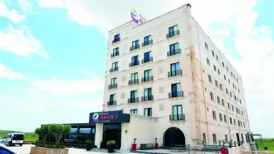 Mardin Midyat'ta Turizm Yatırımları Hız Kesmiyor: 500 Milyon TL'lik Otel Açıldı