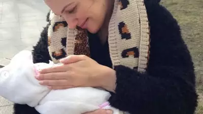 Meryem Uzerli'nin Kızı Lara Jemima'nın Güzelliği Göz Kamaştırdı