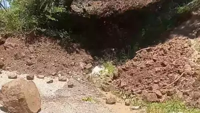 Osmaniye'de Heyelan Yayla Yolunu Ulaşıma Kapattı