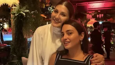 Sibel Can Asaletiyle Görenleri Büyüledi! Kızı Melisa Ural O Anı Paylaştı