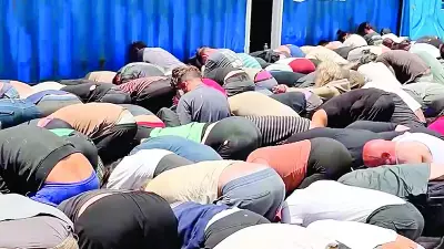 İsrail'in Sumud Filosu aktivistlerine insanlık dışı muamelesi