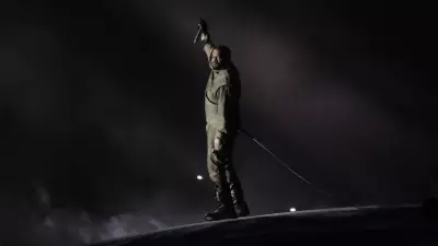 İstanbul'da Kanye West Rüzgarı: Ünlü İsimler Konsere Akın Etti