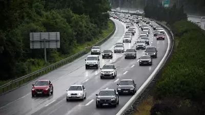 Tatilciler Dönüşe Geçti: İstanbul ve Ankara Yönünde Kilometrelerce Kuyruk
