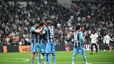 Trabzonspor'a övgü, Beşiktaş'a zehir gibi sözler! Vasatizm girdabında...
