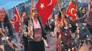 19 Mayıs Coşkusu Fener Alayıyla Başladı