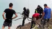 Adana'da serinlemek için çaya giren adam akıntıya kapılıp can verdi