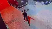 Adana'da Silahlı Saldırı: Şüpheli Silahı Tutukluk Yapınca Panikledi