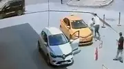 Adana'da Trafik Tartışması Kanlı Bitti: Taksi Şoförü Bıçaklandı