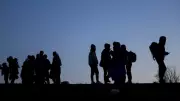 Afganistan'da göçmen kamyonu devrildi: 22 ölü, 36 yaralı