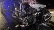 Aksaray'da feci kaza: Minibüs tırla çarpıştı, 12 yaralı