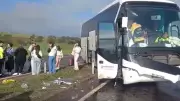 Aksaray'da Tur Otobüsü Kazası: 14 Yaralı