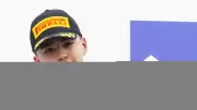 Alp Hasan Aksoy'dan Misano'da Tarihi Başarı: Pole, Rookie Zaferi ve Podyum