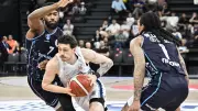 Anadolu Efes, Türk Telekom'u 86-75 Yenerek Seride 1-0 Öne Geçti