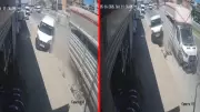 Antalya'da lastiği patlayan kamyonet park halindeki araca çarptı, 50 metre savruldu