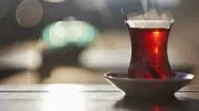 Çay Demlerken Yapılan Kritik Hata Lezzeti Tamamen Yok Ediyor