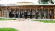 Bafra'da ayakkabı boyacılarına modern çarşı hizmete açıldı