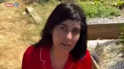Bahar Candan kardeşi Nihal Candan'ı mezarı başında gözyaşlarıyla andı