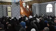 Bayram namazında hutbe okunur mu, dinlemek zorunlu mu? Detaylar