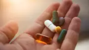 Bayramda vitamin takviyesi hatası: Çay ve kahve emilimi sıfırlıyor