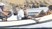 Beckham Ailesi İspanya'da Tatilin Keyfini Çıkarıyor