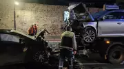 Beşiktaş'ta kafa kafaya çarpışan iki otomobilde 9 kişi yaralandı