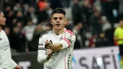 Beşiktaş'ta Trabzonspor maçı öncesi 2 eksik! Kartal Kayra Yılmaz ve Rashica yok