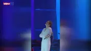 Bengü, Mersin'deki konserinde gözyaşlarına boğuldu