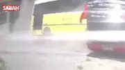 Beylikdüzü'nde İETT otobüsü freni boşalınca TIR'a çarptı: Kaza anı kamerada