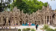 Bir Postacının 33 Yıllık Hayali: Palais Idéal'in Büyüleyici Hikayesi