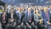 CHP kurultayında oy pusulası fotoğraflama ve belediye pazarlığı iddiaları