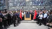 CHP'de muhaliflerden genel merkeze gövde gösterisi: Özgür Özel ve İmamoğlu'na başkaldırı