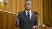 CHP'de Özgür Özel'den İki Kritik Toplantı: Gündem Kurultay