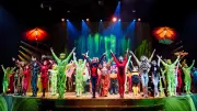 Cirque du Soleil 10 Yıl Sonra İstanbul'da 'OVO' Gösterisiyle Büyüledi