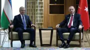 Cumhurbaşkanı Erdoğan, Özbekistanlı mevkidaşı Mirziyoyev ile görüştü