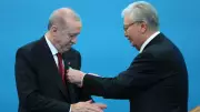 Cumhurbaşkanı Erdoğan'a Kazakistan'dan Hoca Ahmet Yesevi Nişanı