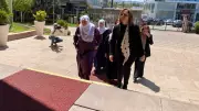 DEM Parti Sözcüsü Doğan, Anneler Günü'nde CHP'yi Ziyaret Etti