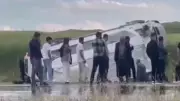 Diyarbakır'da Feci Kaza: Minibüs Şarampole Devrildi, Yaralılar Var