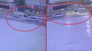Diyarbakır'da korkunç kaza! Kurbanlık taşıyan kamyonetle hafif ticari araç çarpıştı: 4 yaralı