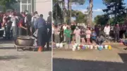 Edirne'de 4 saat meşe odununda pişen kurban etleri köylülere dağıtıldı