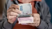 Emekli bayram ikramiyeleri hesaplara yatmaya başladı! SSK, Bağkur ödeme takvimi
